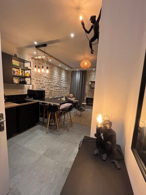 Interior - Mustard & Elegance – Charming Suite in Dijon (Dijon)