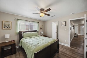 2 Schlafzimmer, Bügeleisen/Bügelbrett, WLAN, Bettwäsche