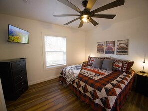 1 habitación, tabla de planchar con plancha y wifi gratis 