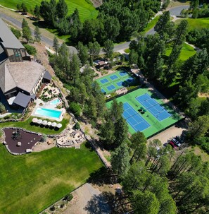 Exterior - Durango Mountain View Loft - Pool & Hot Tub (Durango)
