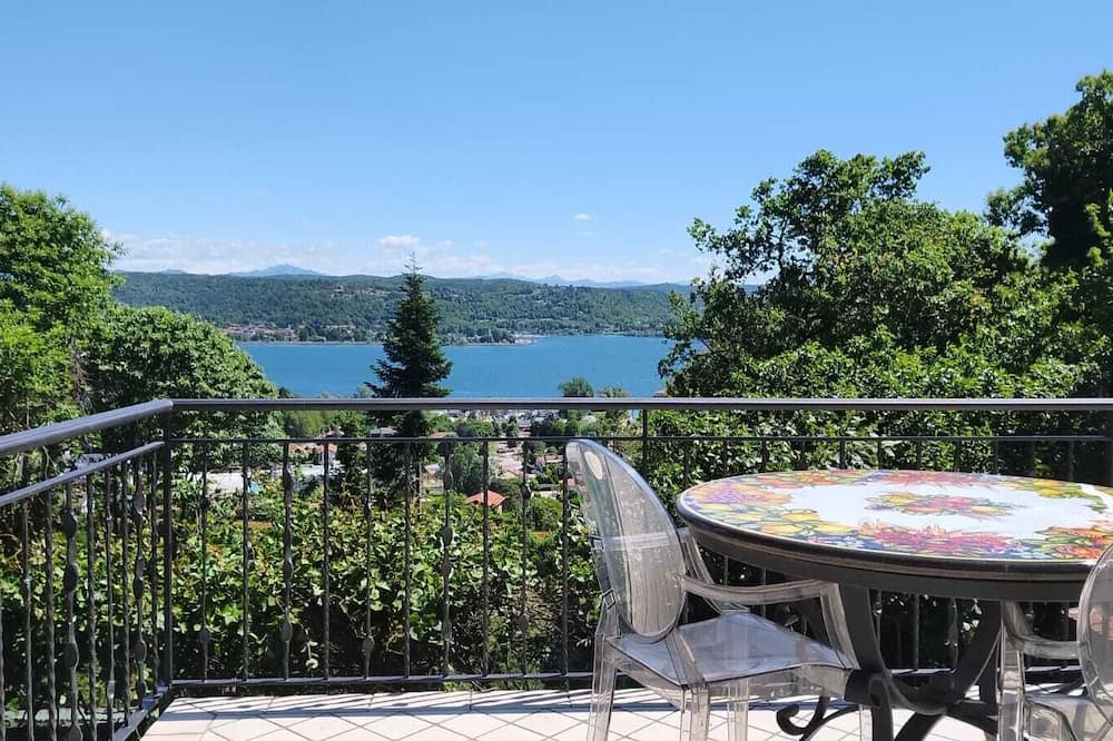 Major Lake Luxury Home