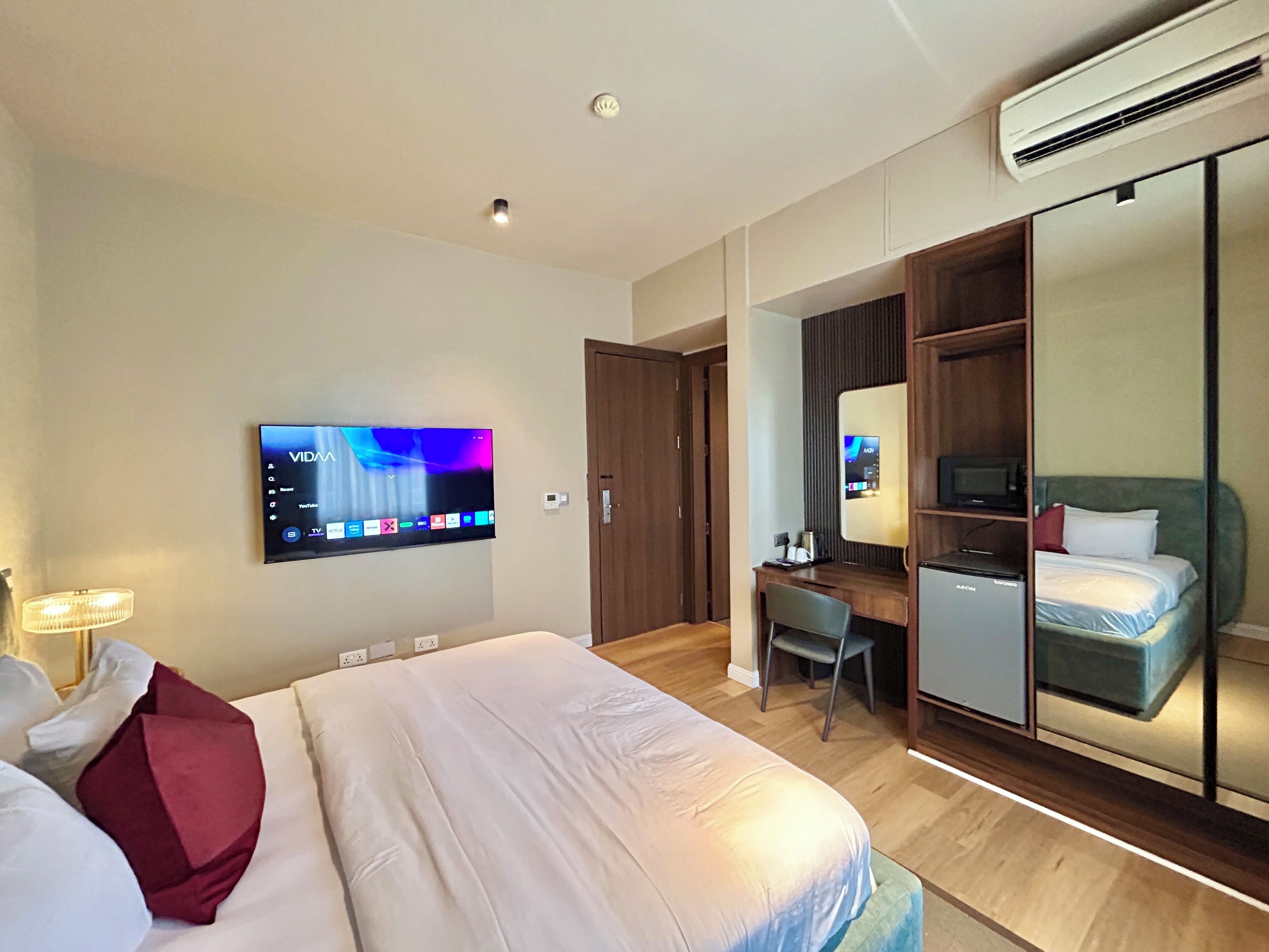 In-room safe, blackout curtains, iron/ironing board, free WiFi