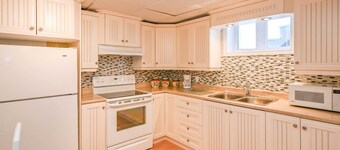 Delightful 2-bedroom apartment in charming Caraquet awaits you