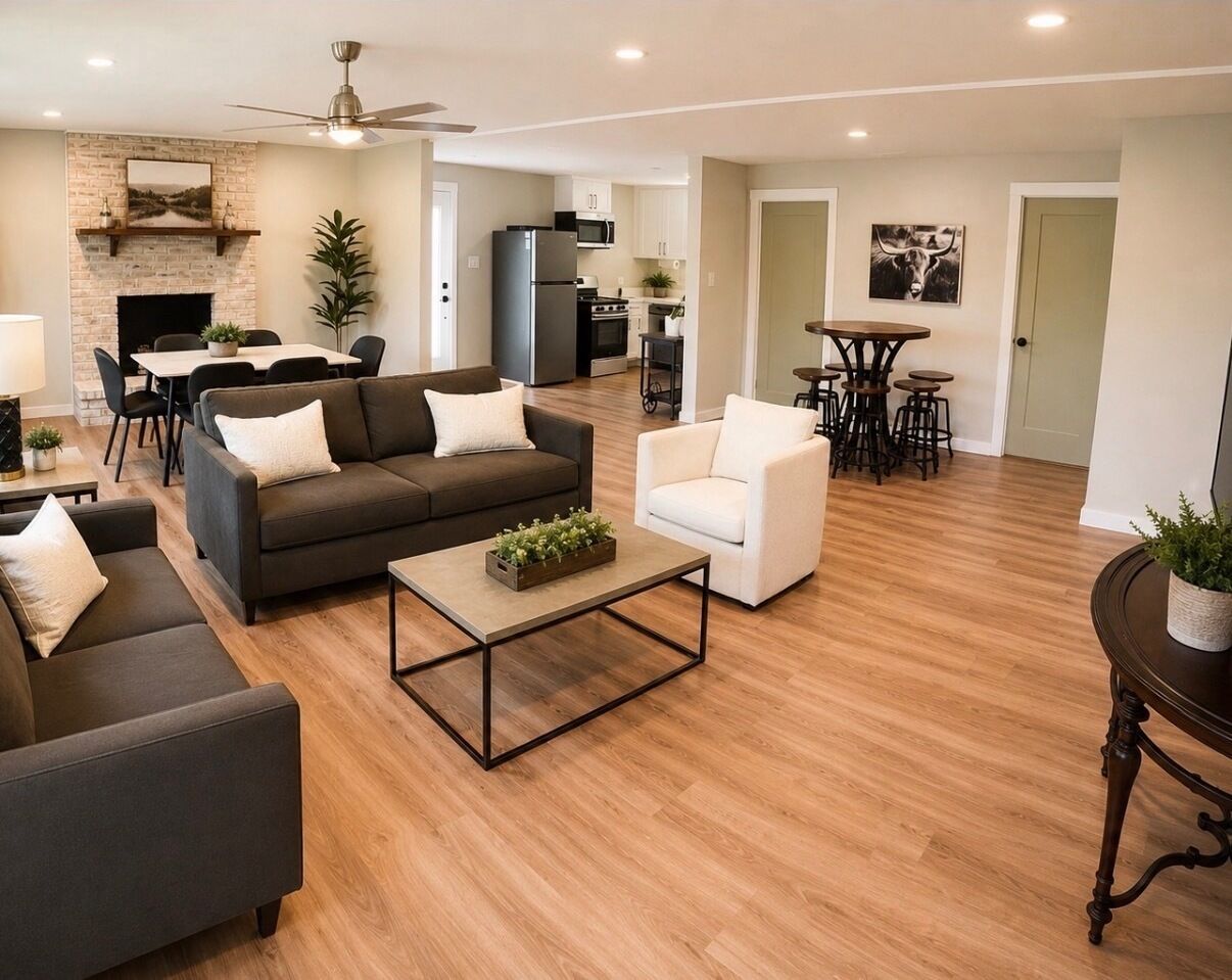 Living room with smart TV - photo 1.