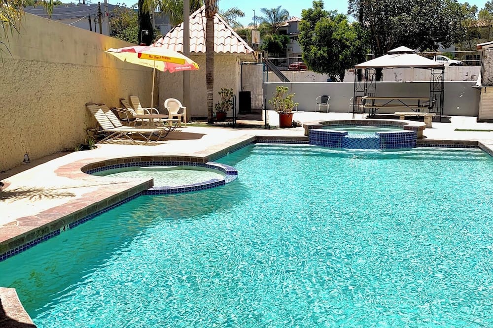 HOTEL BOUGAMBILIAS RESORT INN