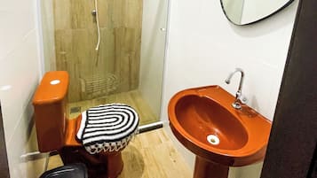 Shower, toilet paper