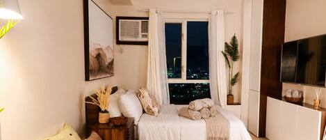 1 bedroom, WiFi, bed sheets
