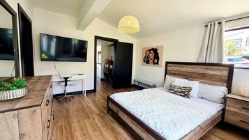 4 bedrooms, WiFi, bed sheets