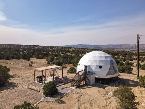 A space cowboy dome stay under Utah skies!