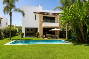 Pool - Vrbo Property (bouknadel sale)