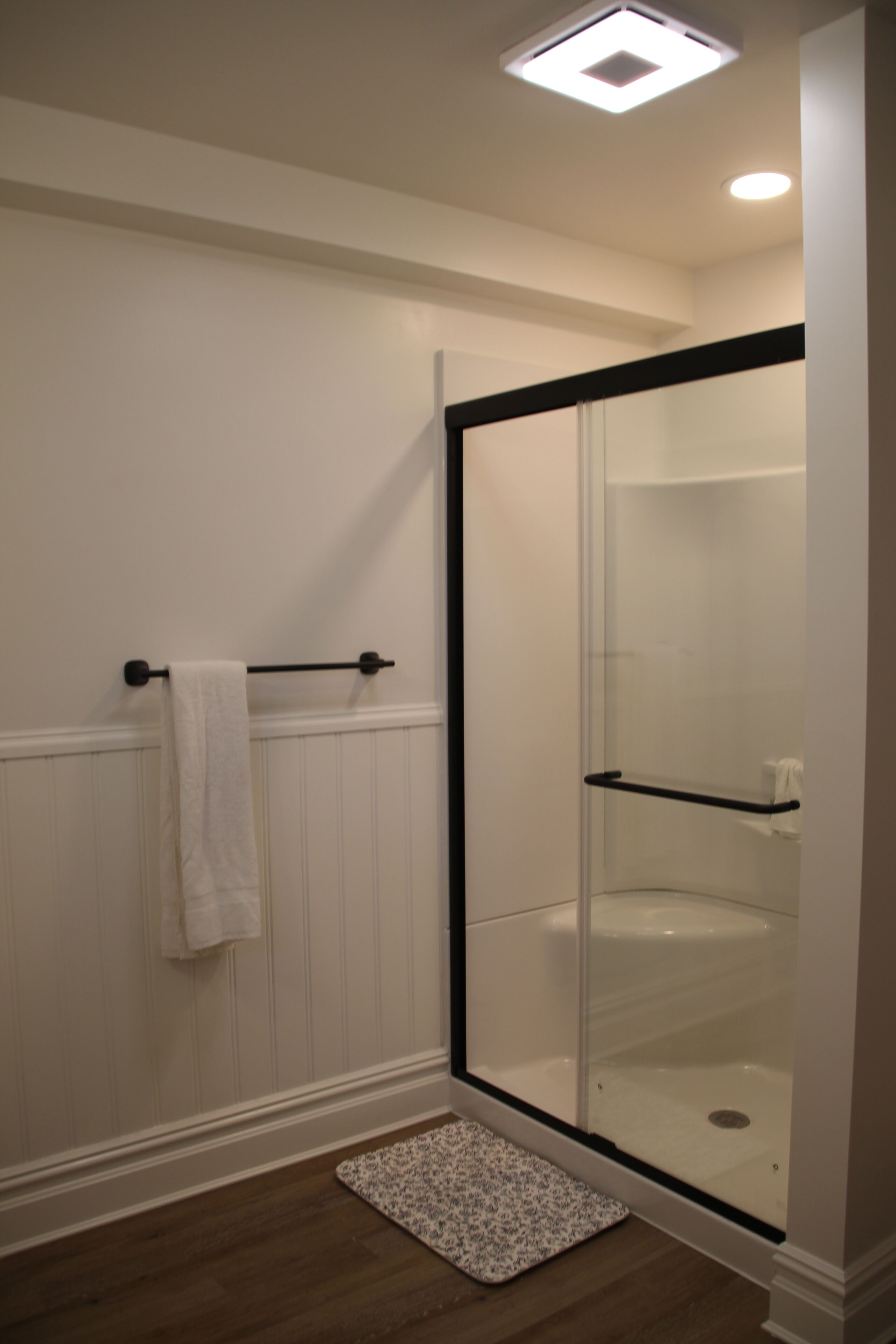 Shower, towels, soap, toilet paper