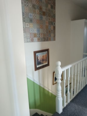 Interior -  Large Quirky Victorian house with private parking (Bristol)