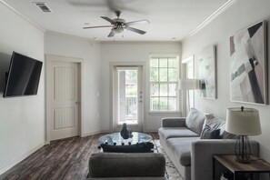 Smart TV - Landing | Amazing 2BD, Courtyard, Clubhouse (Cedar Park)