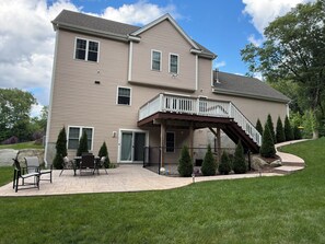 Exterior - Luxury suite in Bellingham, MA (Bellingham)