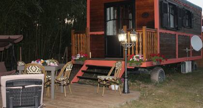 Charming Travel Trailer with Private Hot Tub—Pets Welcome!