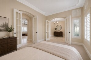 8 bedrooms, desk, iron/ironing board, travel crib - 8BR / 5BA Exquisite Villa - Beach-Entry Pool, Spa, Pickleball ★★★★★ (North Las Vegas)