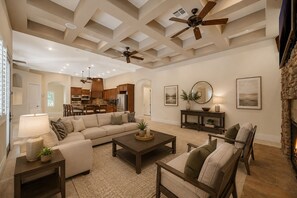 Smart TV - 8BR / 5BA Exquisite Villa - Beach-Entry Pool, Spa, Pickleball ★★★★★ (North Las Vegas)