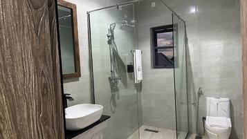 Executive Room, Non Smoking | Bathroom