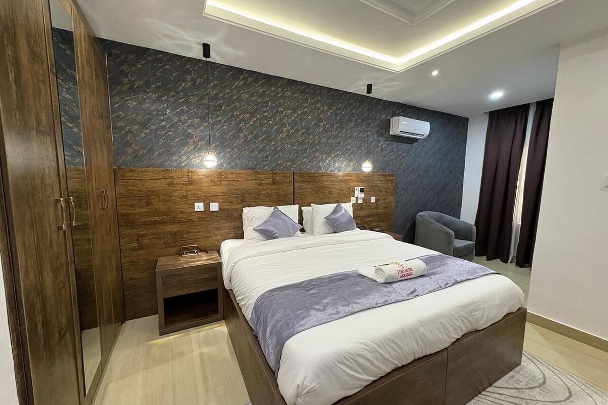 Habitación estándar, para no fumadores | Escritorio y wifi gratis 