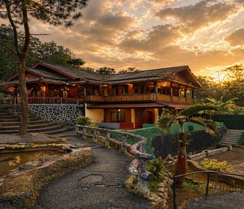 Cozzy   Pesona Wisata Alam Ciparay Endah