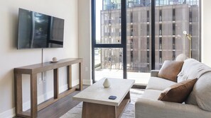 Smart TV - Landing | Amazing 1BD in Caraleigh (Raleigh)