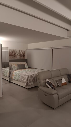 Ferros/tábuas de passar roupa, Wi-Fi, roupa de cama