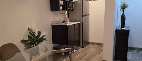 Suite | Dining