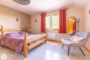 Room - Vrbo Property (LE VERNET SAINTE MARGUERITE)