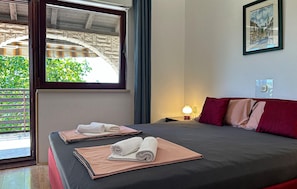 Free WiFi - Awesome apartment in Pomer (Pomer)