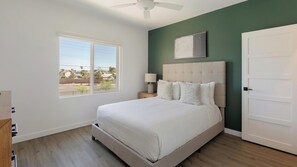 Desk, iron/ironing board, WiFi, bed sheets - Landing | Amazing 1BD, Clubhouse, Gym (North Las Vegas)