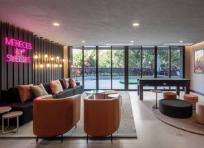 Interior - Studio Completo com Varanda - Brooklin (São Paulo)