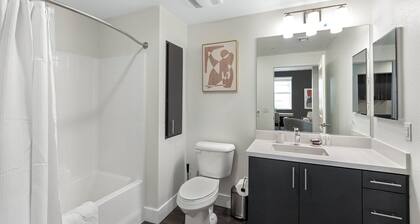 Landing | Stylish 1BD, Yoga Studio, Gym