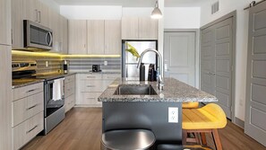 Fridge, dining tables - Landing | Spectacular 1BD in St. Cloud (Kissimmee)