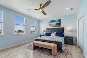 4 chambres, fer et planche à repasser, lit parapluie, Wi-Fi gratuit