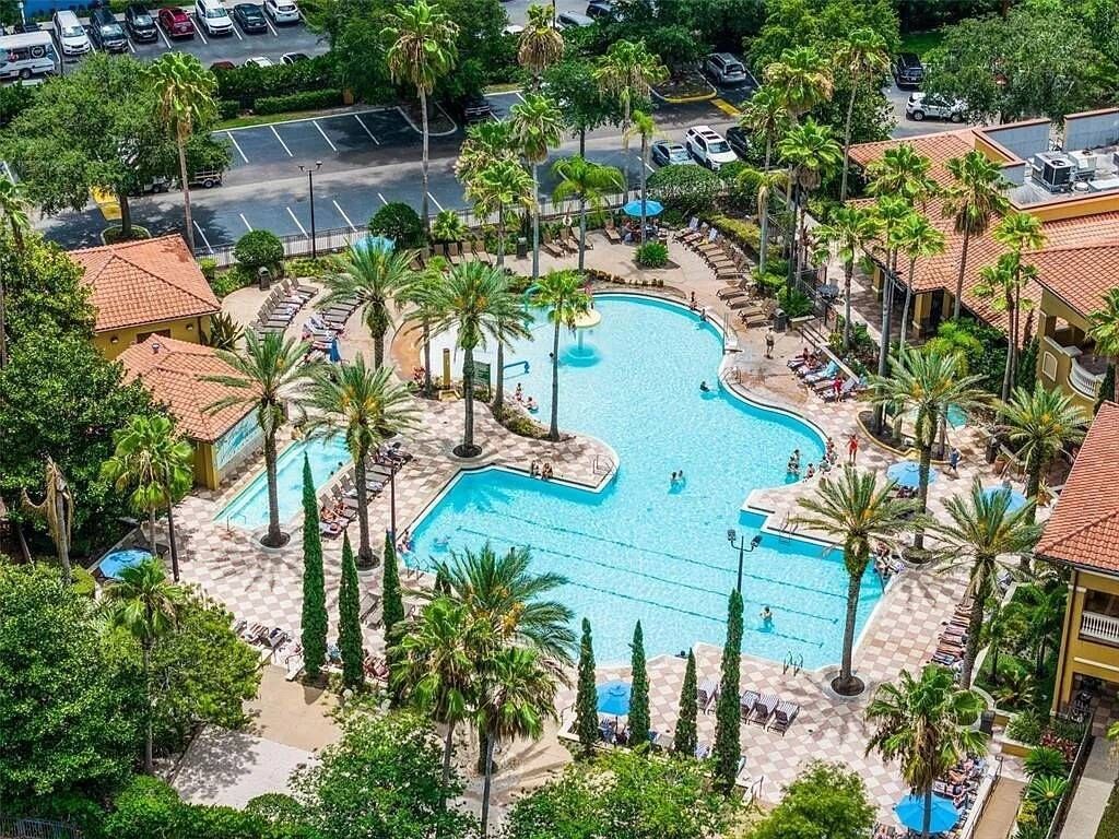 Basic Villa | Pool | 2 outdoor pools