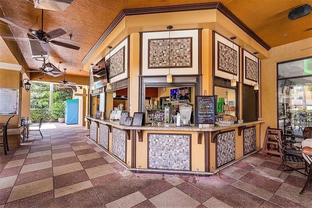 Villa | Bar (on property)