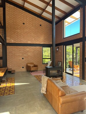 Interior - House in the Woods in Santo Antônio do Pinhal (Santo Antônio do Pinhal)