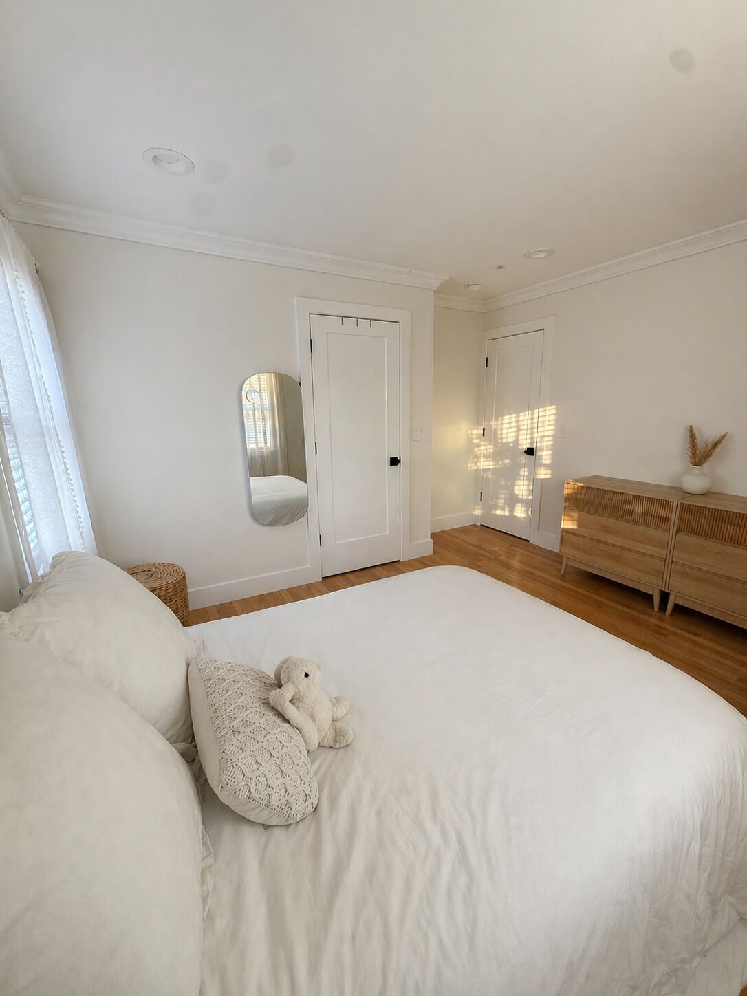 4 chambres, fer et planche à repasser, Wi-Fi gratuit, draps fournis