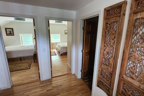 Room - Shelburne Falls on Main (Shelburne Falls)