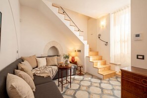 Living area - BoxFish Residence | Elegance and Relaxation with a Private Terrace (Polignano a Mare)