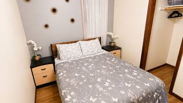 2 bedrooms, WiFi, bed sheets