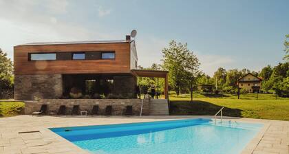 Luxury villa with a 99 m² pool near Rastoke and the Korana River