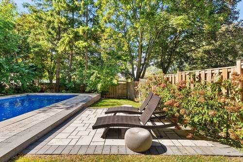 Luxe, Family-Friendly Oasis Home With Outdoor Pool