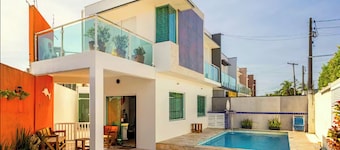 Dream House (Beach) - With Pool, BBQ and Pizza Oven.