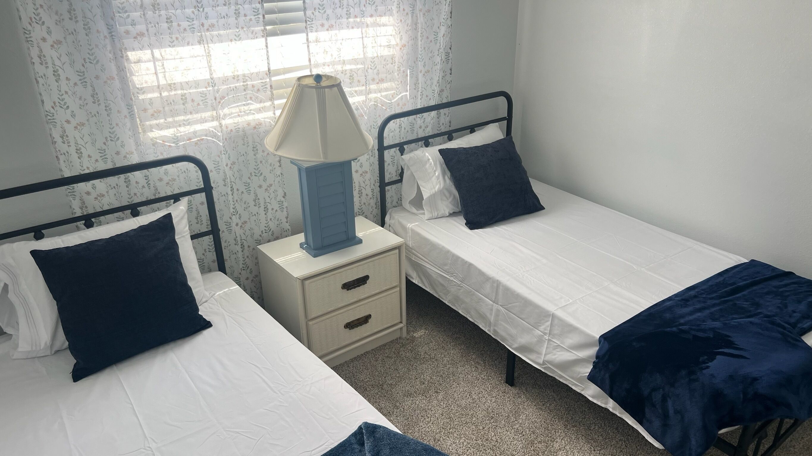 3 bedrooms, WiFi, bed sheets, wheelchair access