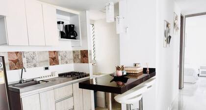 Business & Leisure Premium Apartment | Fast Wi-Fi & Prime Location