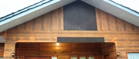 Villa, Mountain View | Exterior