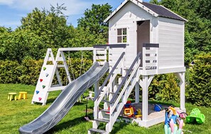 Children’s area - 2 bedroom beautiful home in Mrzezyno (Mrzezyno)