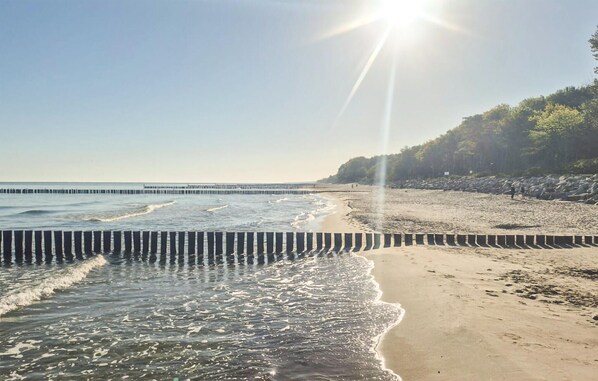 Beach - 2 bedroom beautiful home in Mrzezyno (Mrzezyno)