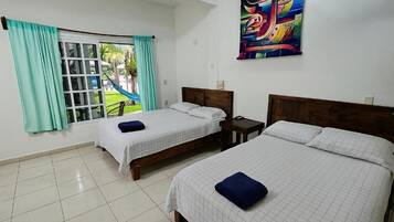 Standaard Twin kamer, uitzicht op tuin | Gratis wifi, rolstoeltoegankelijk